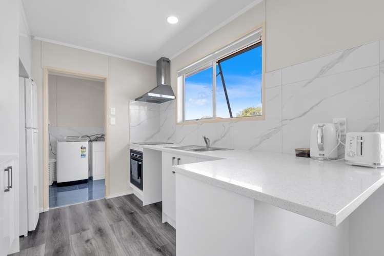 1/10 Holborn Place Papatoetoe_11