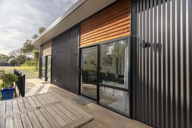 10 Bute Street Moeraki_4