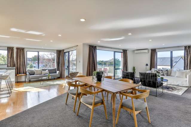 88 Tiroroa Avenue Te Atatu South_1