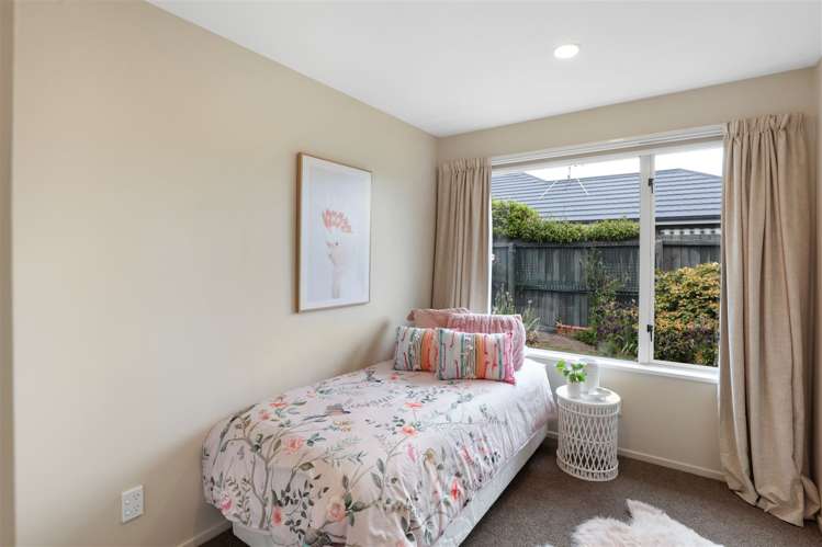 6 Ashmore Lane Strowan_11