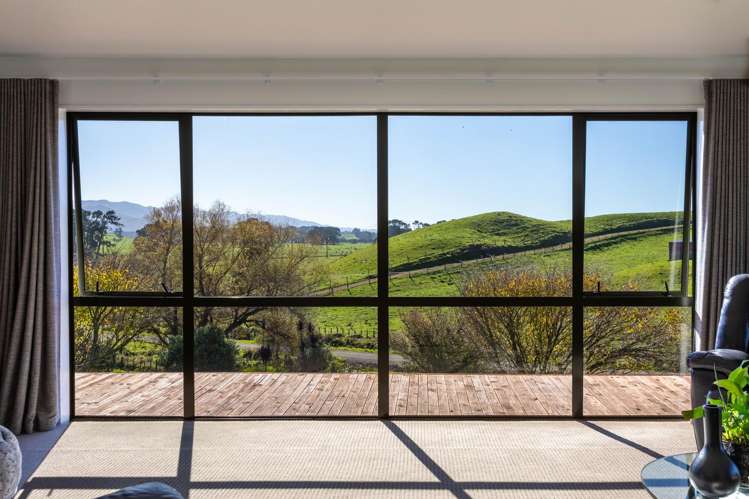 14 Centre Road Dannevirke_6