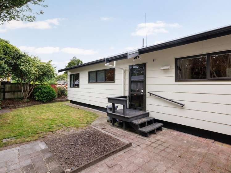 24A MacDonald Road Glenview_15