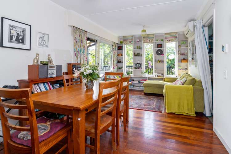 24 Cross Street Raglan_10