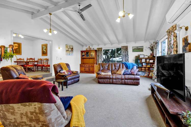 15 Gilbert Street Patea_6