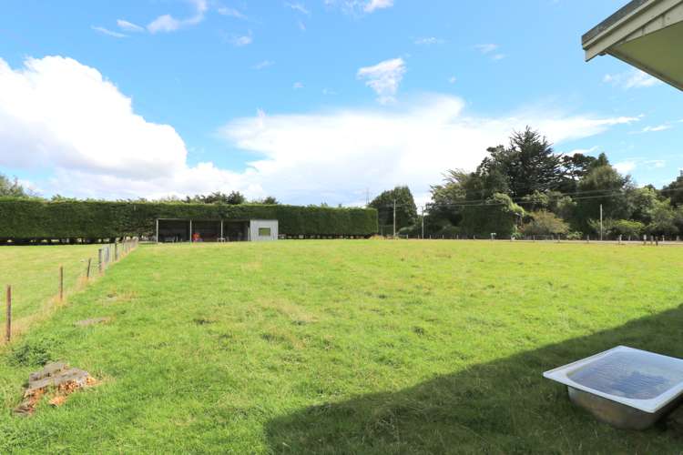 215 Findlay Road Ascot_33