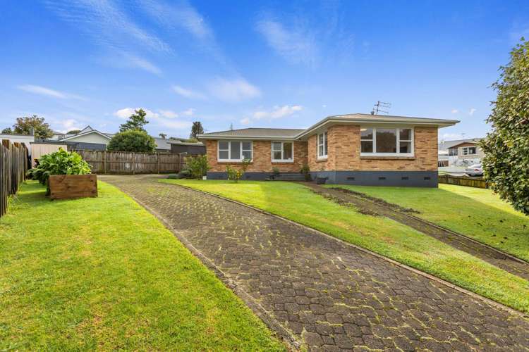 1 The Drive Brookfield_11