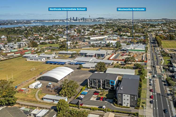 207/165 Lake Road Northcote_18