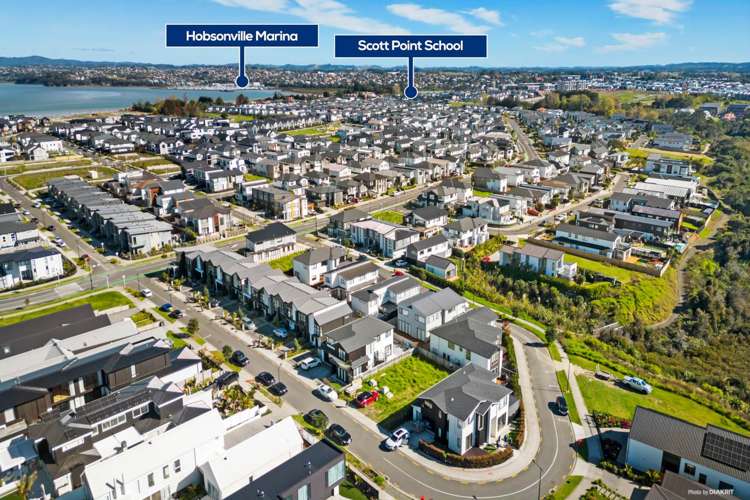 15 Treloar Crescent Hobsonville_2