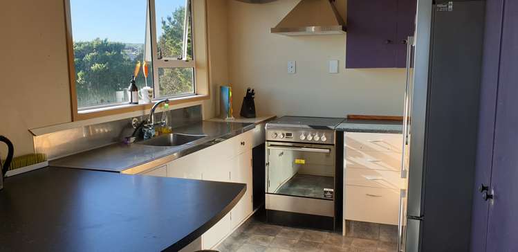 3 Quinn Grove Porirua East_7