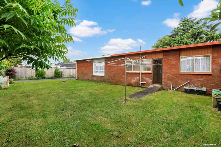 1/68 Beach Road Castor Bay_10