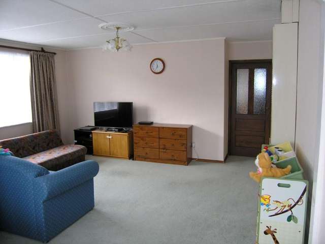 27 Atiawa Crescent 1369_1