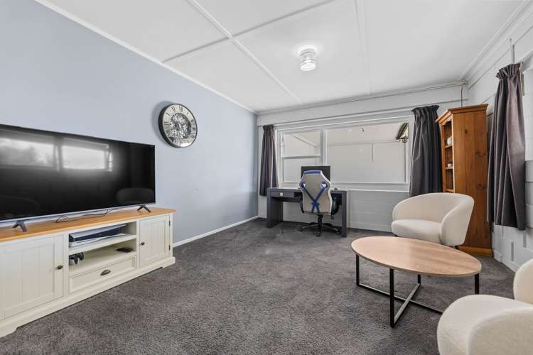 329 Cobham Drive Hillcrest_19