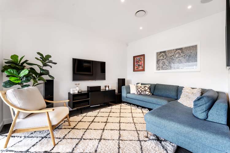 2/11 Hart Road Hauraki_8