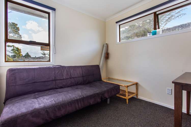 1/1 Carter Place Manurewa_10