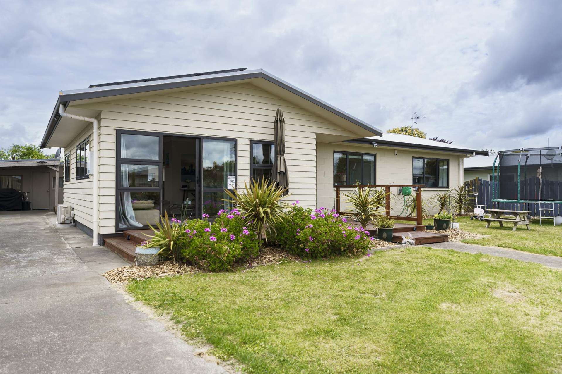 15 Lorne Crescent Flaxmere_0