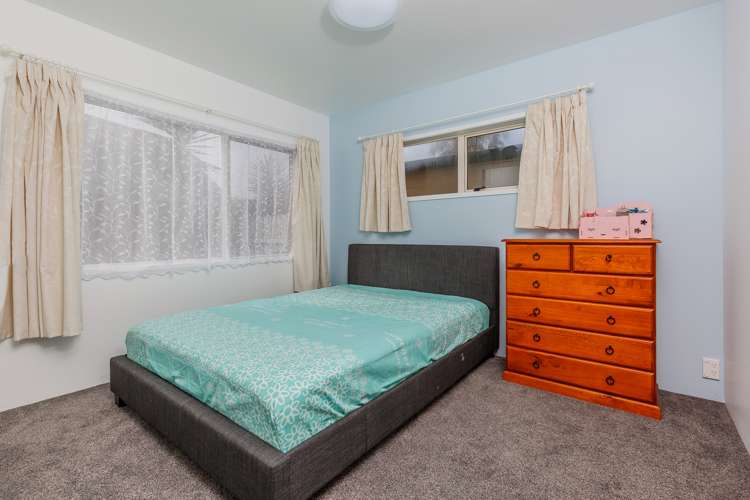 11 Bill Phillip Place Clendon Park_12