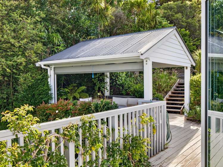 8 Robertson Street Russell_27