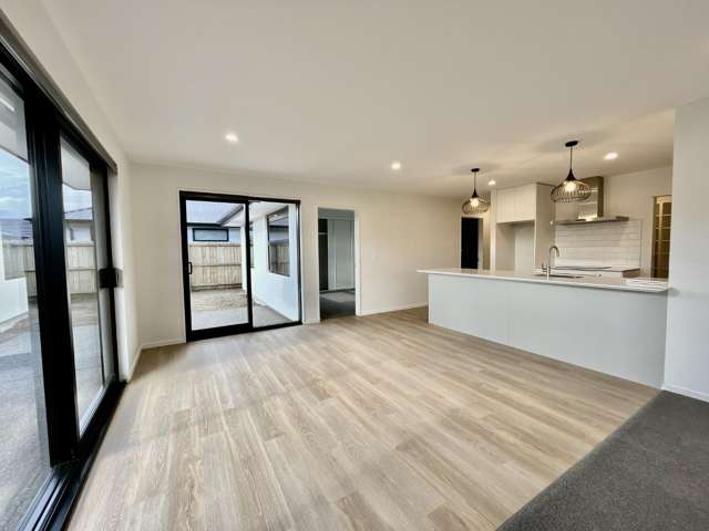 25 Comer Street 1447_4