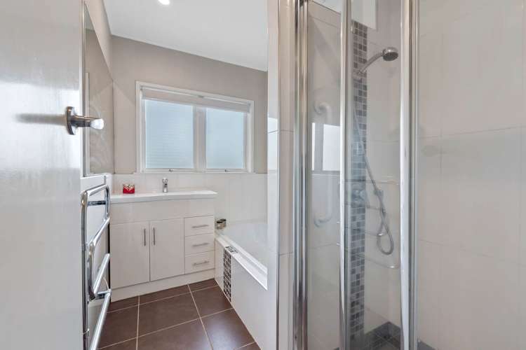 2/9 Hart Road Hauraki_11