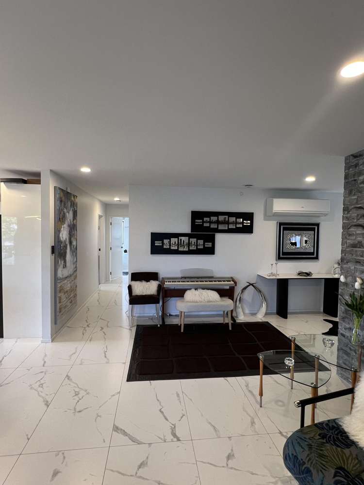 1 Wyon Way Flat Bush_4