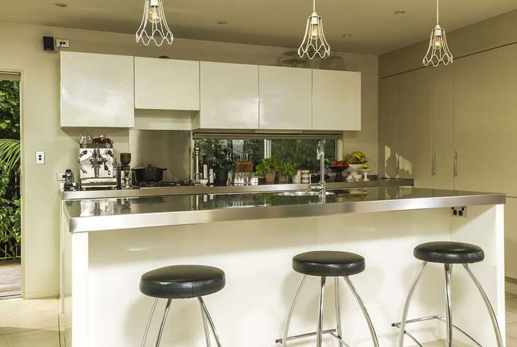 2/63 Selwyn Crescent Forrest Hill_25