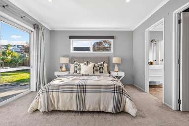 12 Sylvester Crescent_3