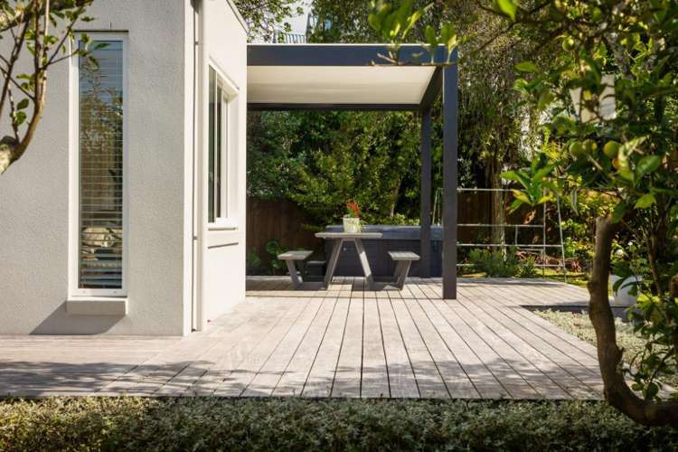 11 Westbourne Road Murrays Bay_15