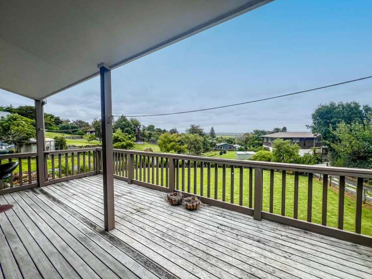 105 Mount View Road Thames_23