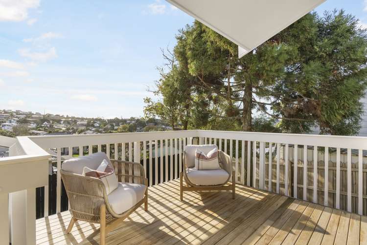 4a Helicon Place Totara Vale_14