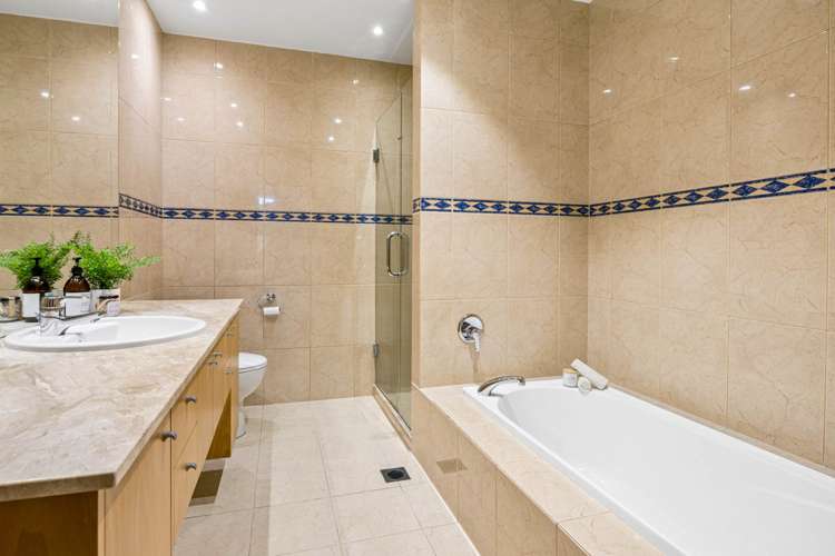 28 Takutai Street Parnell_14