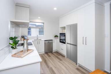 2/11 Beatty Street_1