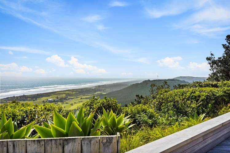 175 Oaia Road Muriwai Beach_27