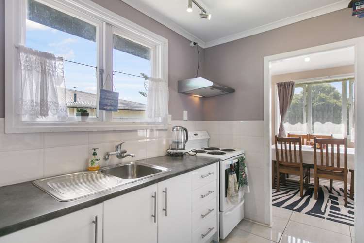 57 Cobham Crescent Otara_6