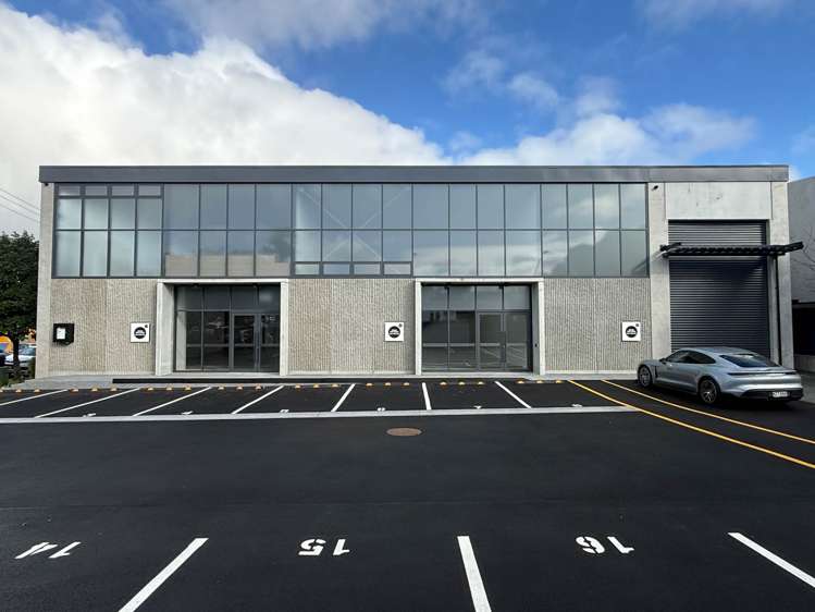 25-29 Altham Avenue_0