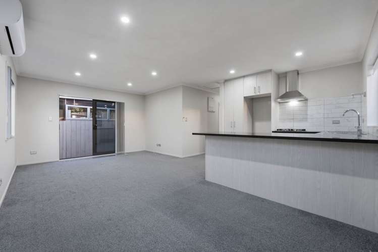 66 Sunlands Drive Manurewa_19