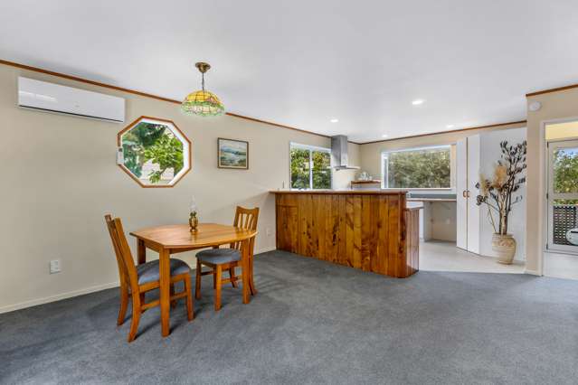 2/56 Lavery Place Sunnynook_2