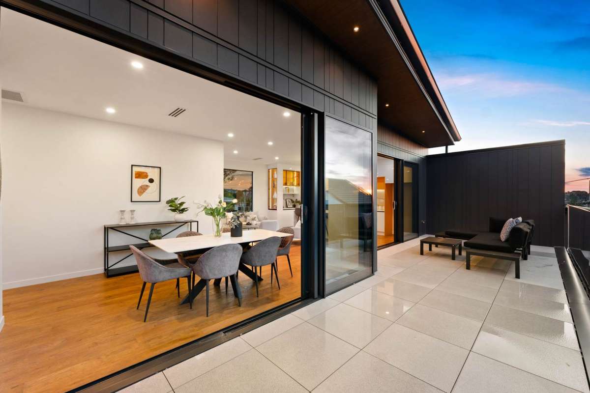 8B William Souter Street_5