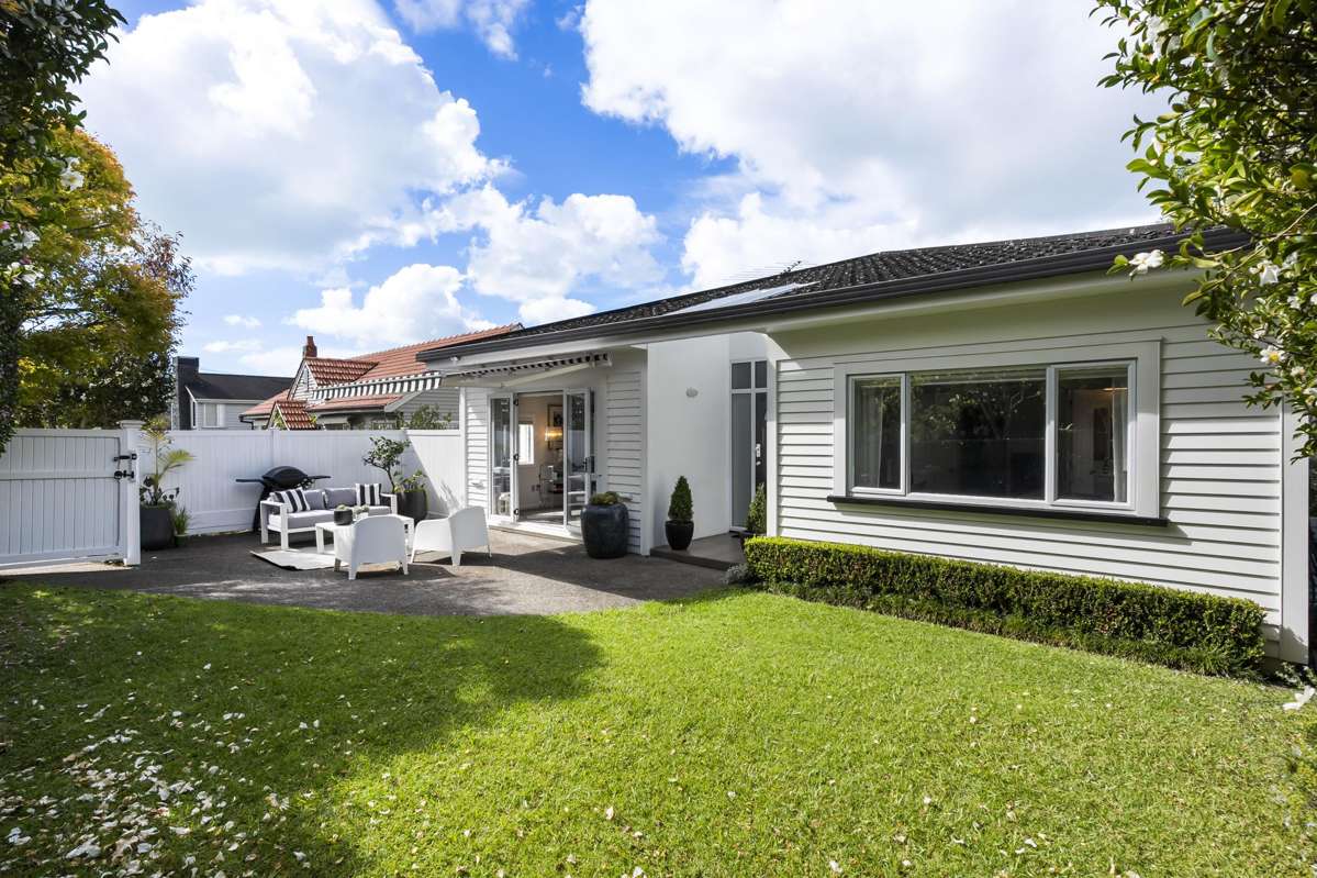 52 Codrington Crescent_0