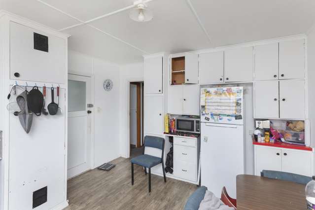 171 Tyndall Road Outer Kaiti_4