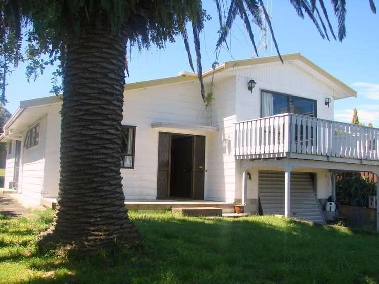 174 Ocean Beach Road Tairua_9