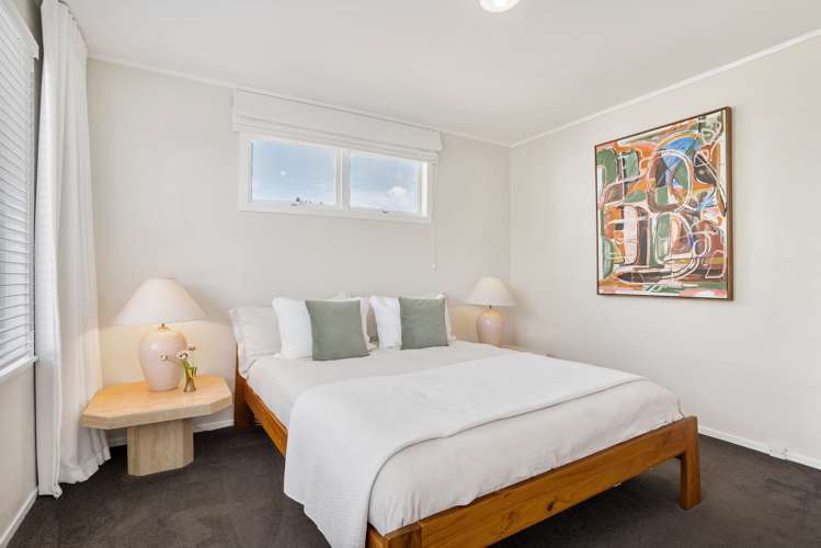 16 Brennan Avenue Te Atatu Peninsula_14