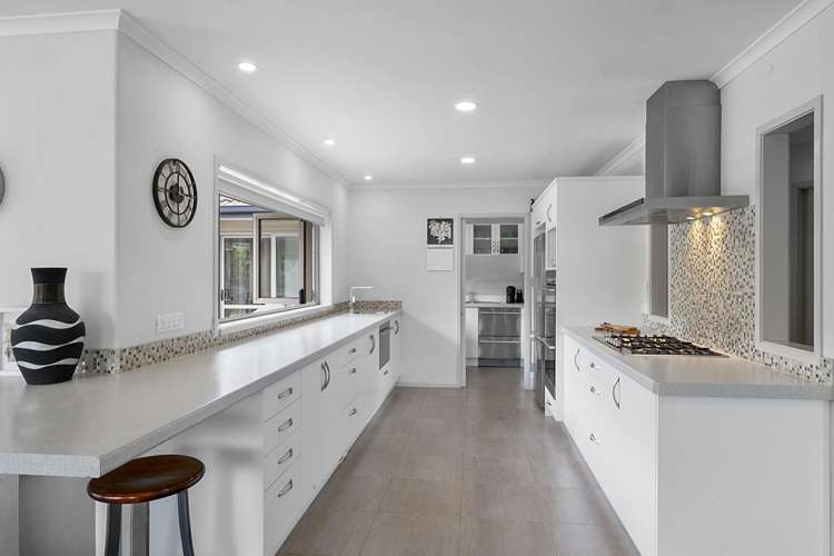 27 Redwood Crescent Hurdon_1