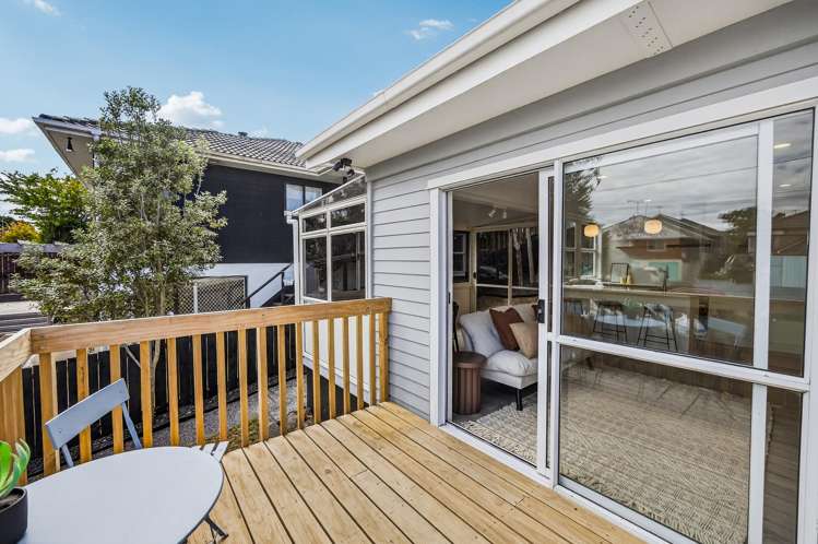 6 Kingsway Avenue Sandringham_13