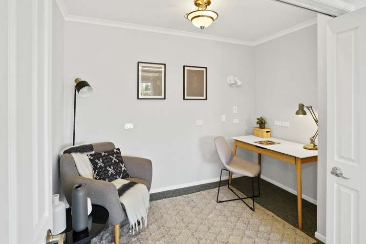 4 Cambria Gardens The Wood_16