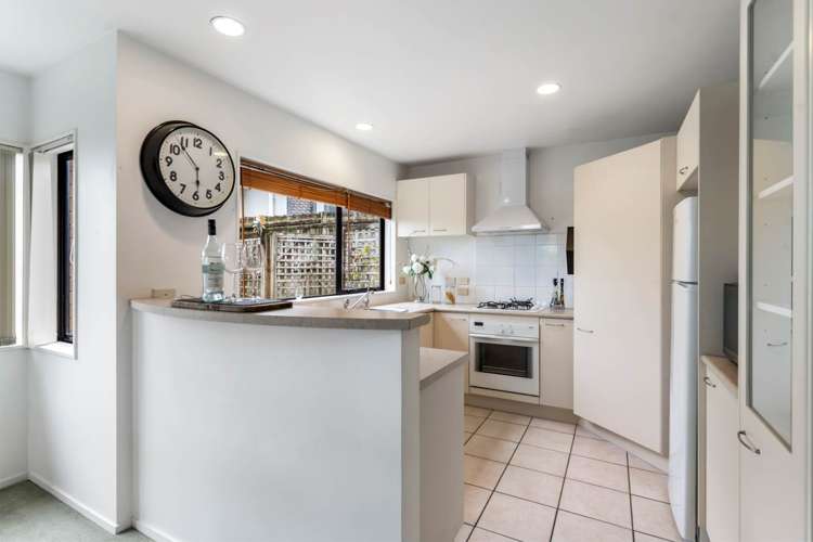 61 Calypso Way Unsworth Heights_29