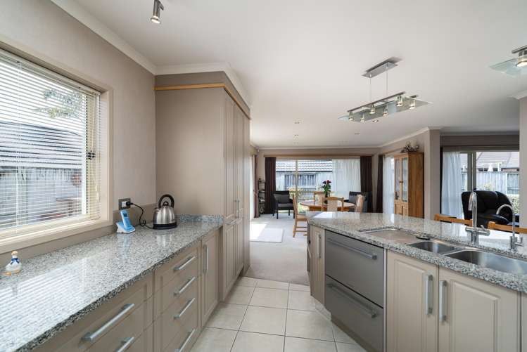 9 Waiora Place Pyes Pa_5