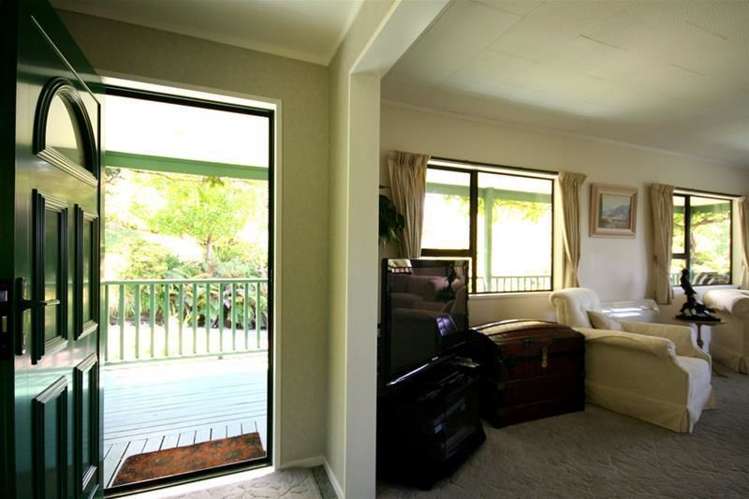 12 Gregory Lane Whangamata_8