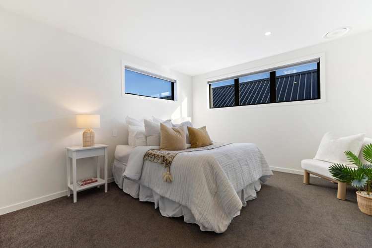 12 Till Street Jacks Point_11