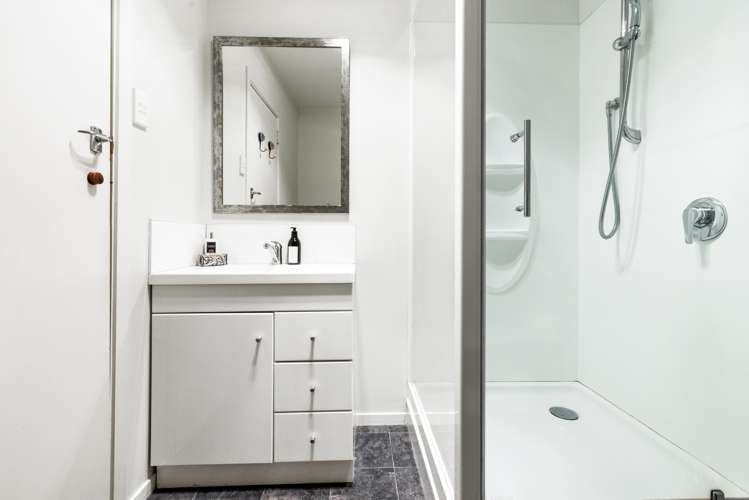 511 Frederick Street West Mahora_19