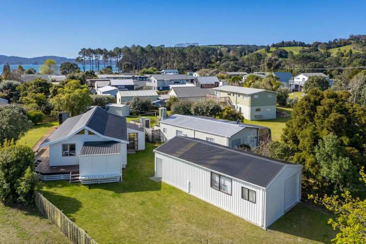 64 Oyster Drive Cooks Beach_22